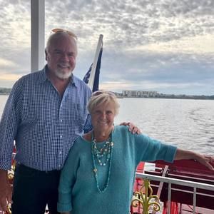 Meet your Posher, Georgene